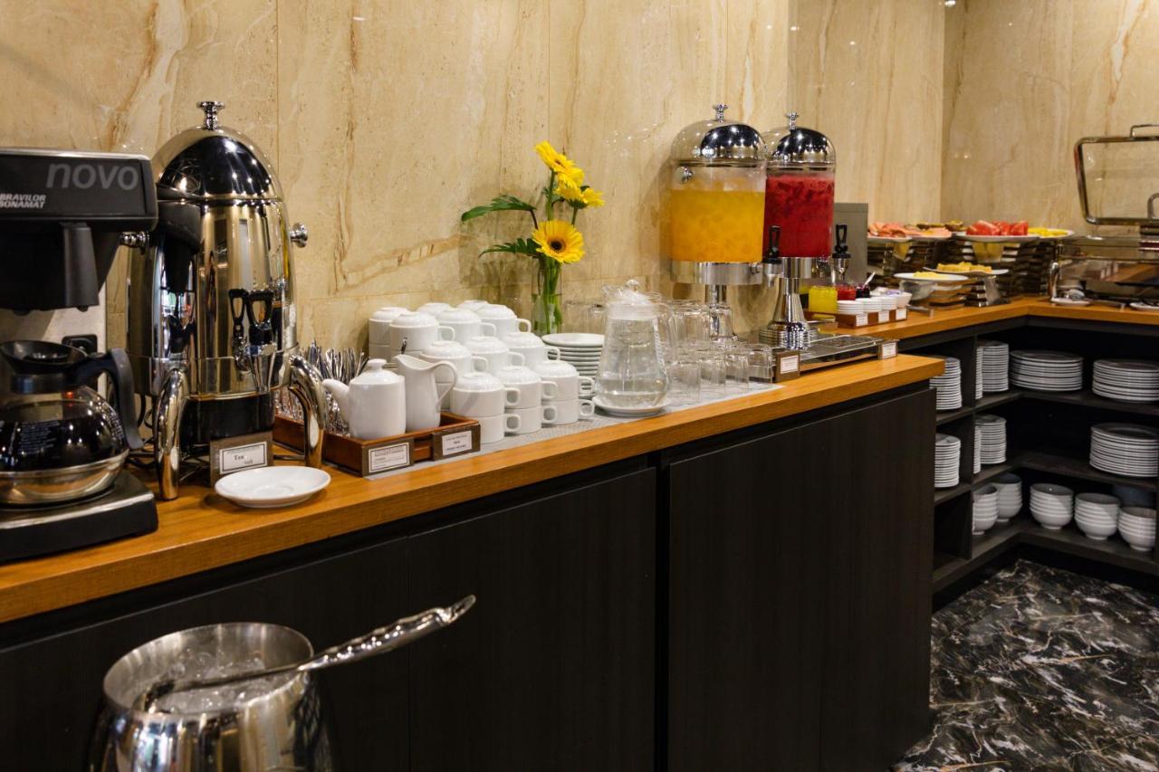 Agnes Hotel Managed By Dhg Nha Trang Buitenkant foto
