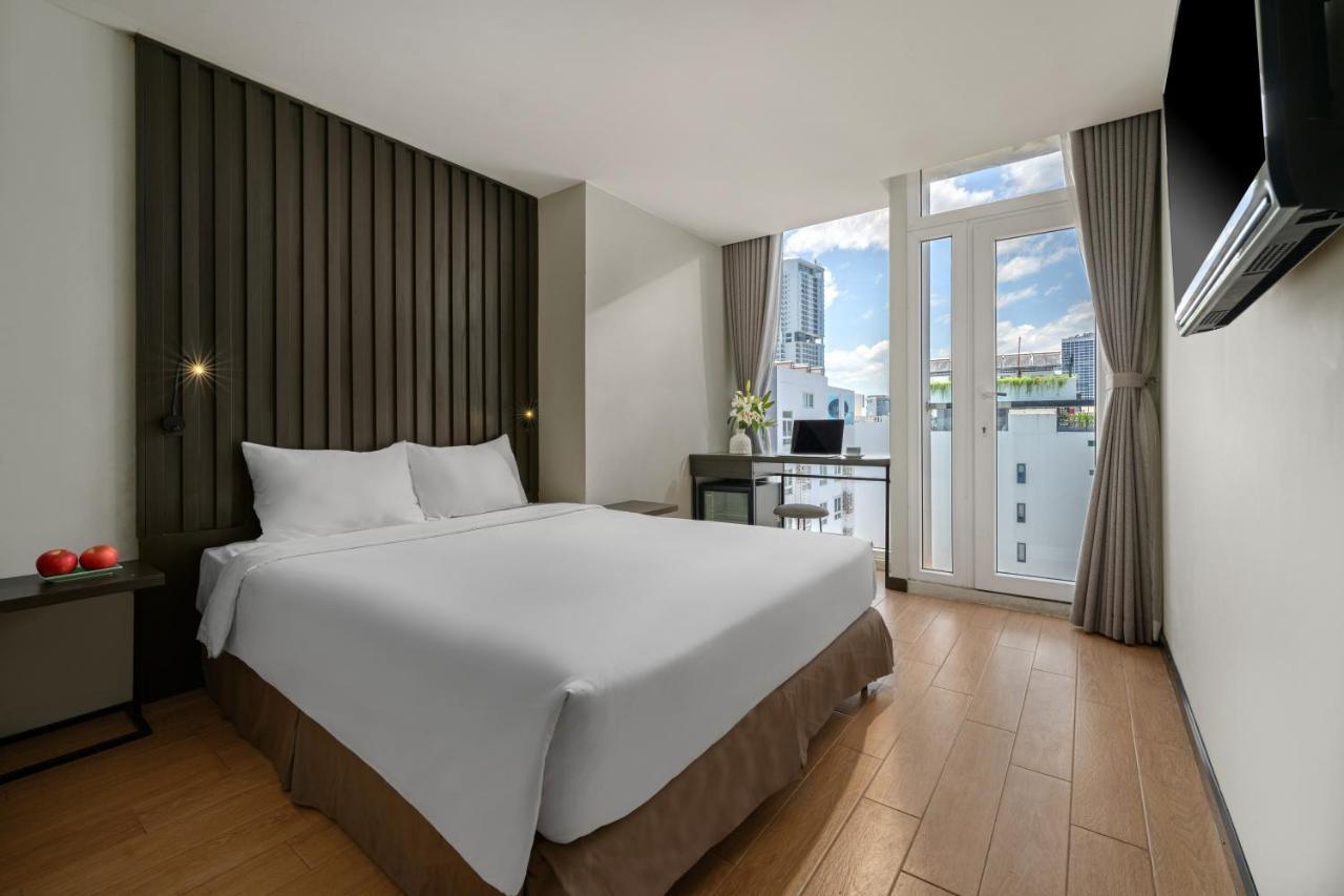 Agnes Hotel Managed By Dhg Nha Trang Buitenkant foto