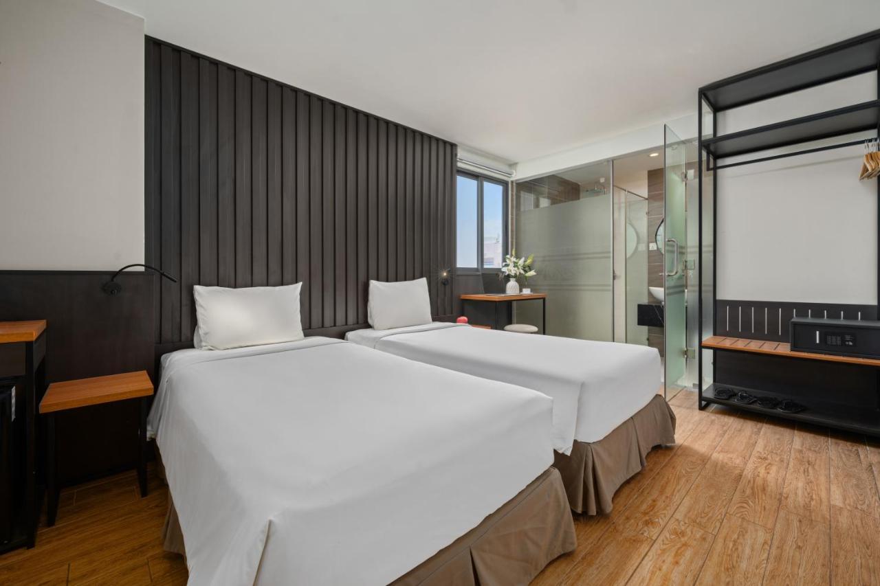 Agnes Hotel Managed By Dhg Nha Trang Buitenkant foto